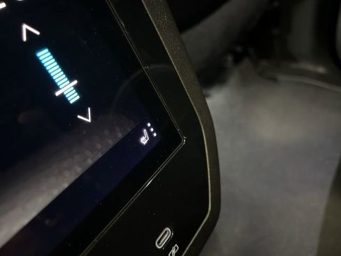 Used 2025 GMC Yukon XL AT4 Ultimate image 56