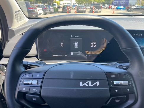 Used 2026 Kia Sportage LX AWD/4WD image 28