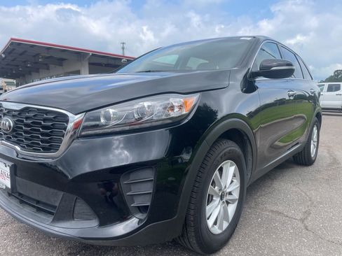 Used 2020 Kia Sorento L FWD image 15