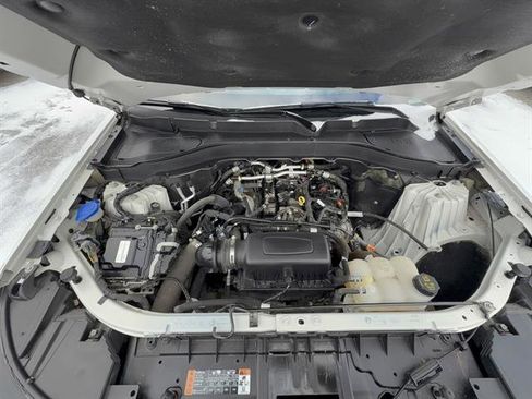 Certified 2023 Ford Explorer XLT image 31