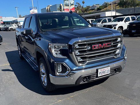 Used 2019 GMC Sierra 1500 SLT w/ SLT Premium Plus Package AWD/4WD image 2