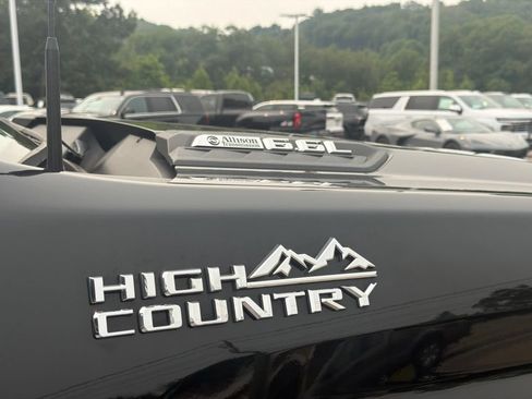Certified 2024 Chevrolet Silverado 2500 High Country w/ Z71 Off-Road Package AWD/4WD image 16