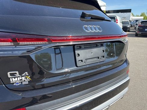 Used 2023 Audi Q4 e-tron Premium Plus w/ Premium Plus AWD/4WD image 33