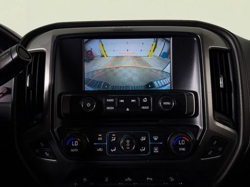 Used 2015 Chevrolet Silverado 1500 LTZ Z71 w/ LTZ Plus Package AWD/4WD image 19