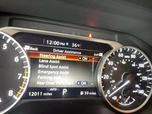 Used 2024 Nissan Pathfinder SV w/ Cargo Package image 11