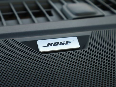 Used 2024 Chevrolet Colorado Z71 w/ Z71 Convenience Package 2 image 21