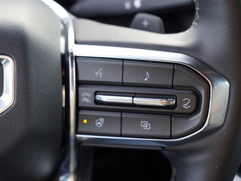 Certified 2025 GMC Acadia Elevation image 33