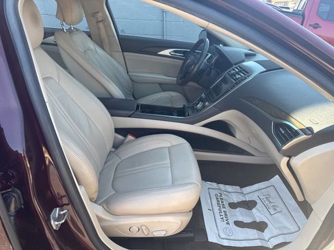 Used 2017 Lincoln MKZ Select w/ Select Plus Package image 24