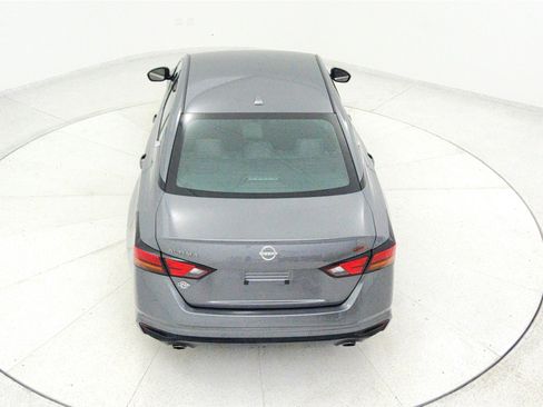 Used 2024 Nissan Altima 2.5 SR image 35