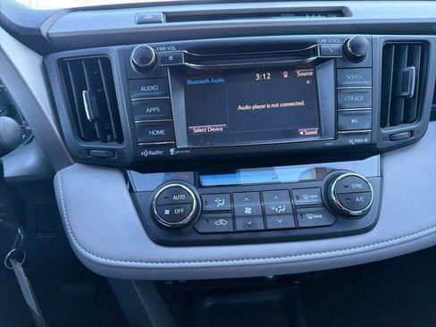 Used 2017 Toyota RAV4 XLE image 20