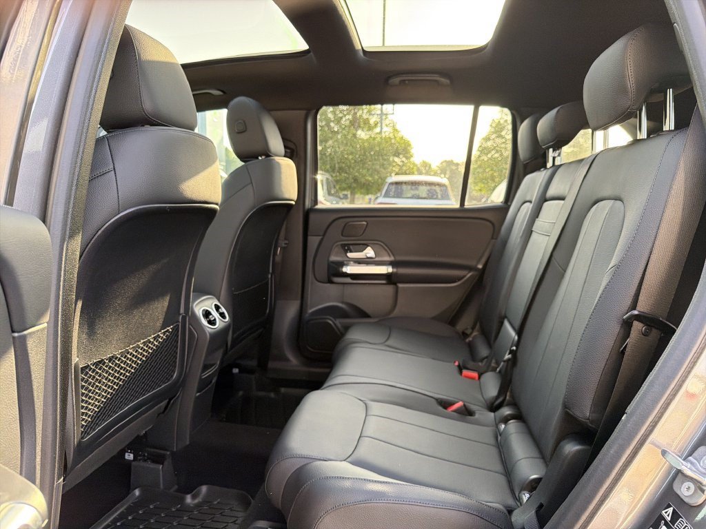 Certified 2026 Mercedes-Benz GLB 250 4MATIC image 13