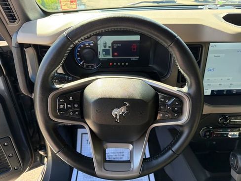 Used 2024 Ford Bronco Wildtrak AWD/4WD image 15