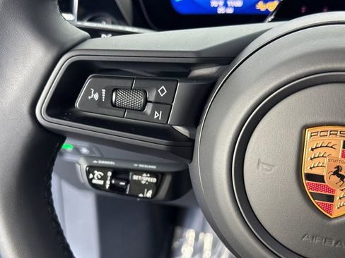 New 2026 Porsche Macan 4 Electric image 29