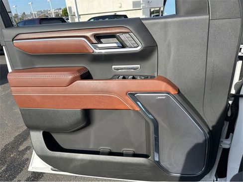 Certified 2024 GMC Sierra 1500 Denali Ultimate image 23