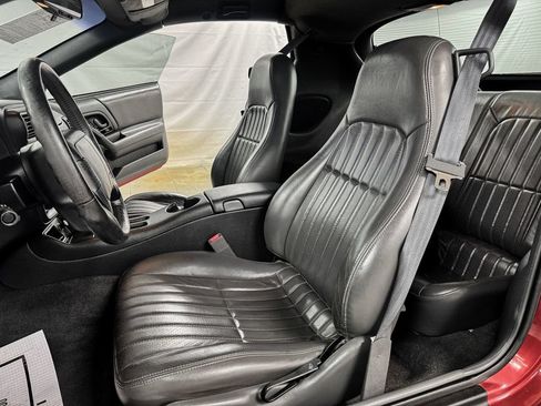 Used 1997 Chevrolet Camaro LT RWD image 8