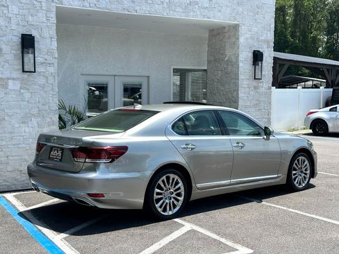 Used 2017 Lexus LS 460 image 18