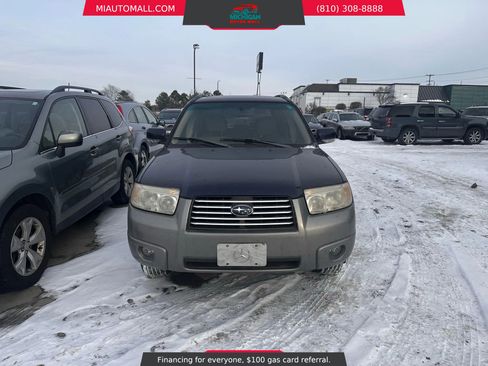 Used 2006 Subaru Forester 2.5X L.L. Bean image 2