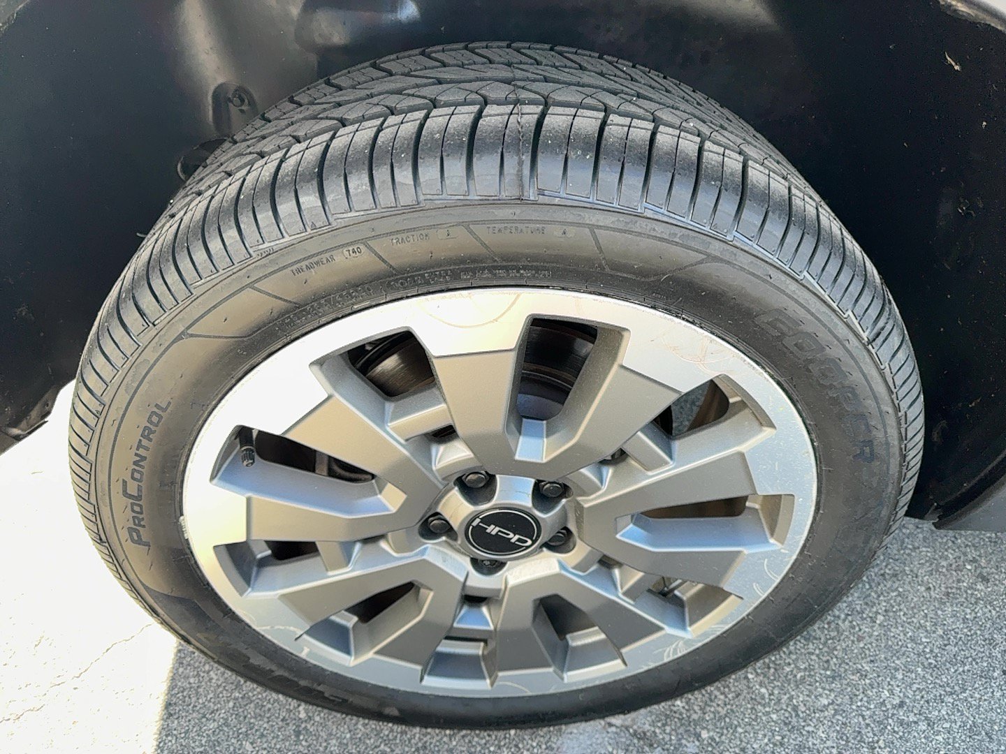 Used 2025 Honda Passport Black Edition image 9