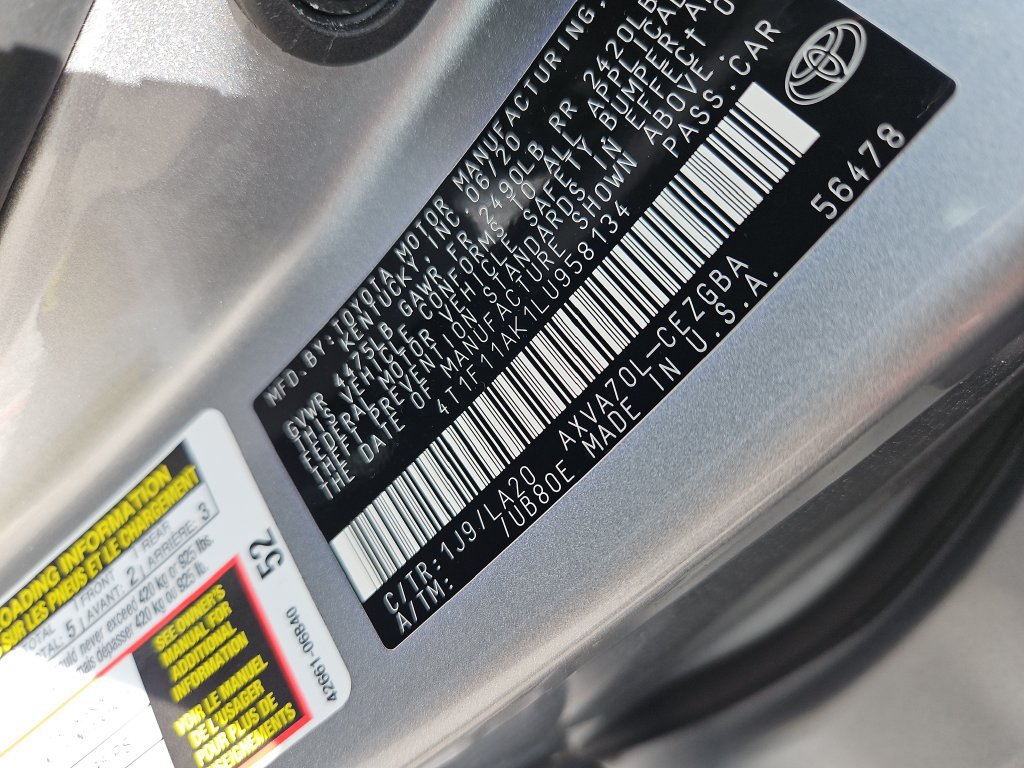 Used 2020 Toyota Camry XLE FWD image 14