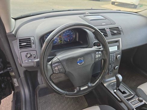 Used 2011 Volvo C30 T5 R-Design FWD image 18