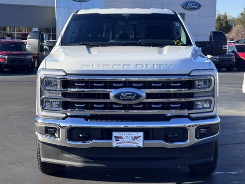Used 2024 Ford F250 Lariat image 18