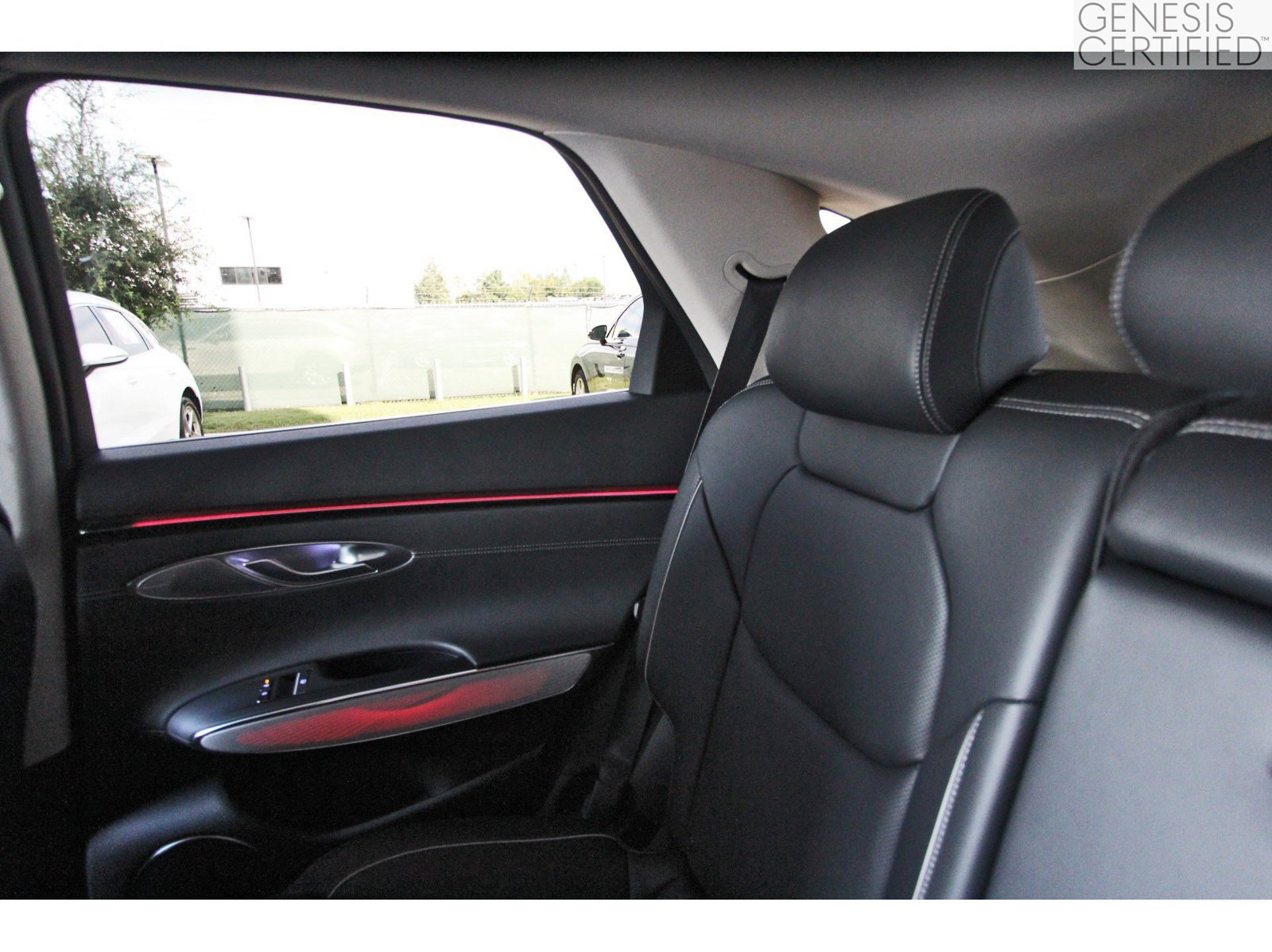 Used 2026 Genesis GV70 2.5T Advanced AWD/4WD image 14