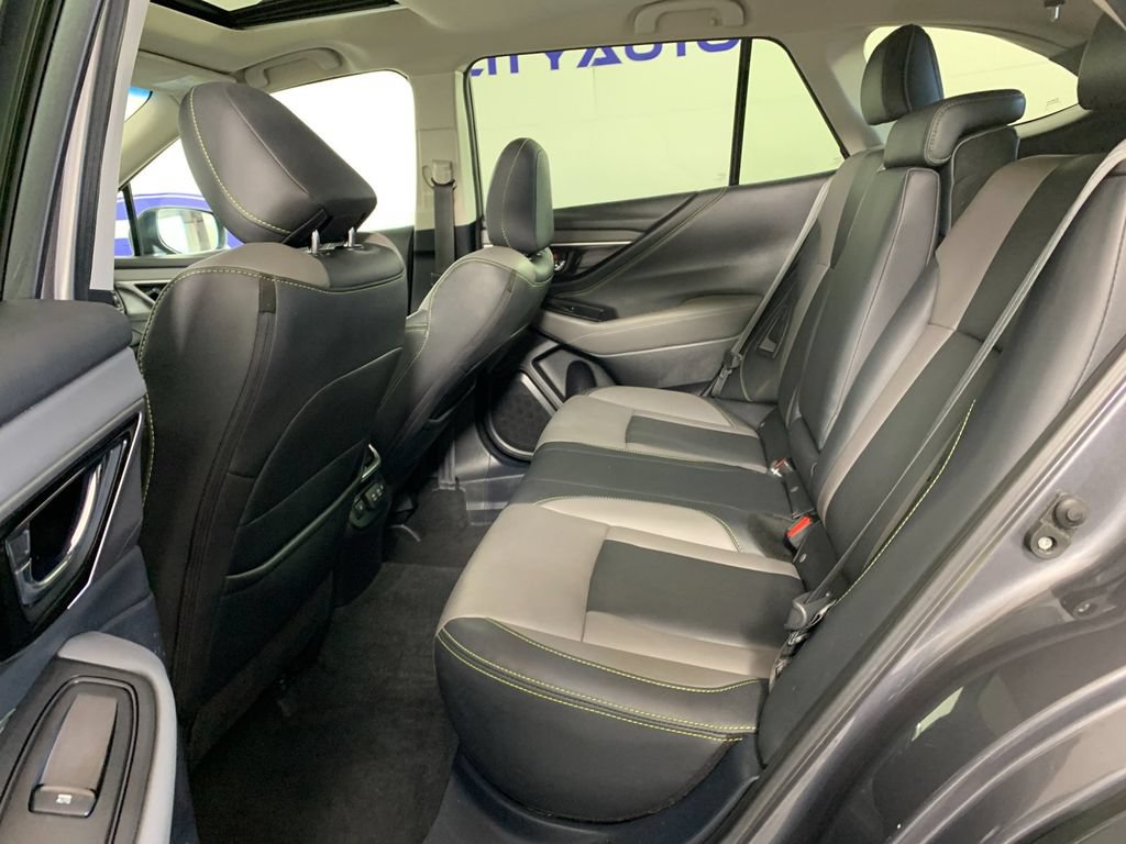 Used 2020 Subaru Outback Onyx Edition XT w/ Popular Package #2 AWD/4WD image 32