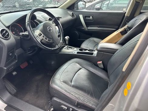 Used 2009 Nissan Rogue SL w/ Premium Pkg AWD/4WD image 10
