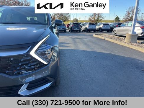 Certified 2025 Kia Sportage EX w/ Premium Package image 21