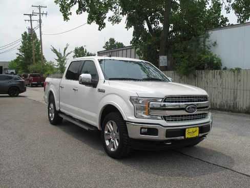 Used 2019 Ford F150 Lariat AWD/4WD image 2