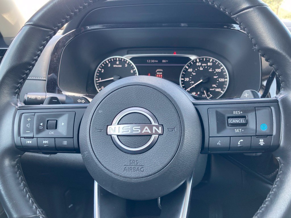 Used 2025 Nissan Pathfinder SV FWD image 19