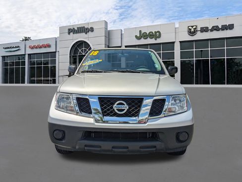 Used 2018 Nissan Frontier S RWD image 8