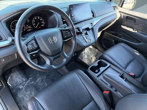 Used 2025 Honda Odyssey Sport-L image 4