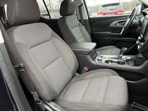 Used 2020 Chevrolet Traverse LT w/ LPO, Floor Liner Package image 28