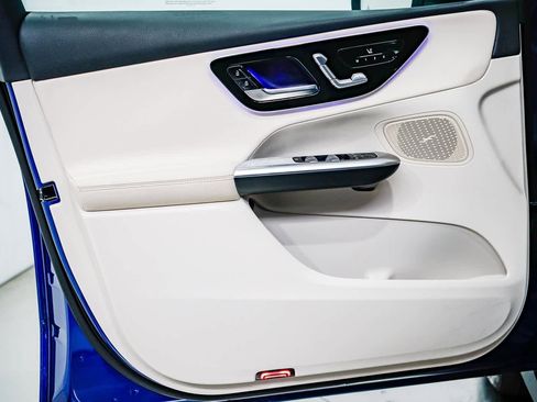 Used 2026 Mercedes-Benz GLC 300 image 18