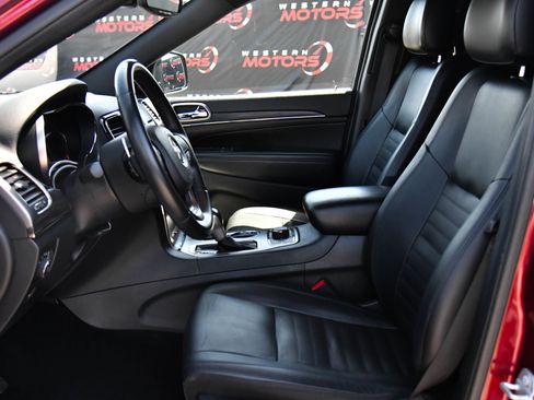 Used 2020 Jeep Grand Cherokee Limited X image 18