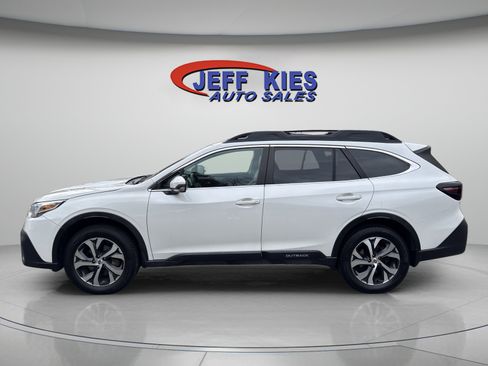 Used 2020 Subaru Outback Limited image 4