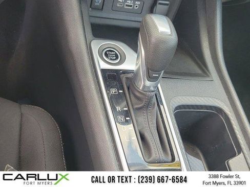 Used 2024 Nissan Sentra SV FWD image 28
