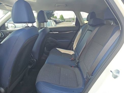 Used 2024 Kia Seltos S AWD/4WD image 10