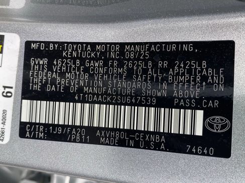 Used 2025 Toyota Camry LE FWD image 21