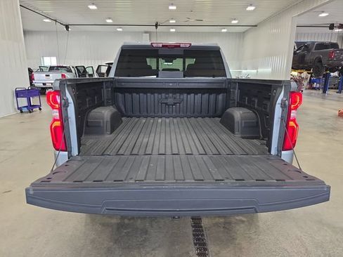 Used 2025 Chevrolet Silverado 1500 High Country w/ Technology Package AWD/4WD image 27
