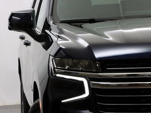 Used 2021 Chevrolet Tahoe LT w/ LT Signature Package image 4