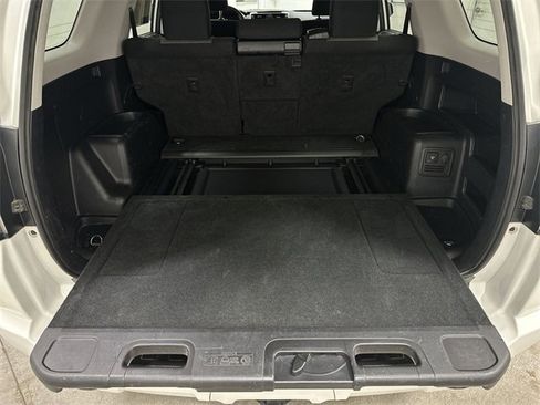 Used 2022 Toyota 4Runner SR5 image 24