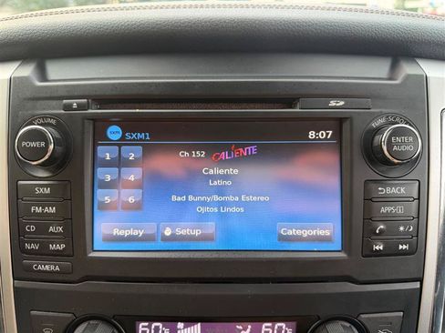 Used 2016 Nissan Titan SL AWD/4WD image 28