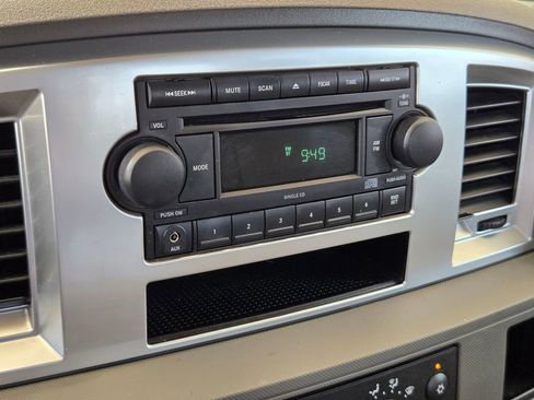 Used 2007 Dodge Ram 2500 Truck SLT RWD image 16