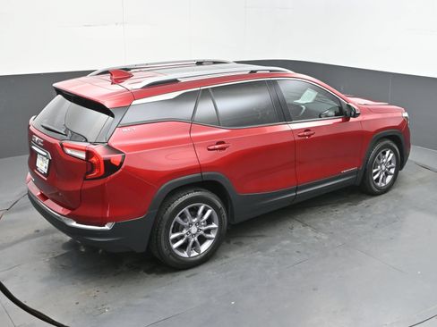 Used 2023 GMC Terrain SLT w/ Tech Package FWD image 38