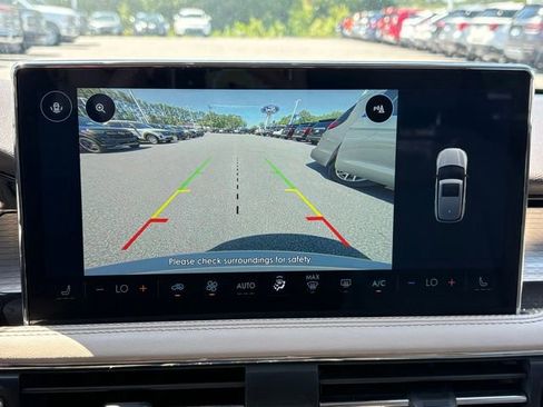 Used 2024 Lincoln Corsair FWD image 19