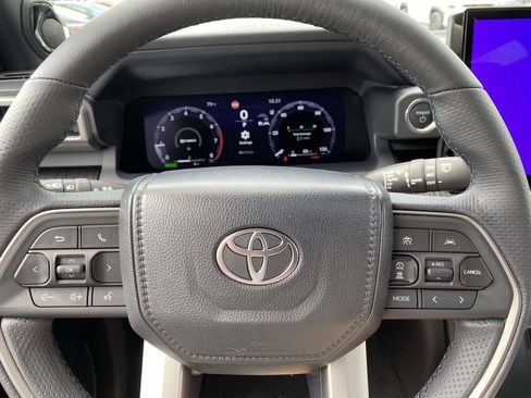 New 2026 Toyota 4Runner 4WD image 27