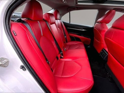 Used 2020 Toyota Camry XSE image 20