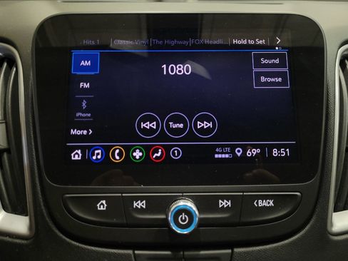 Used 2022 Chevrolet Malibu LT FWD image 25